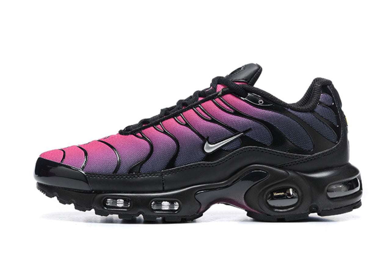 Air Plus TN Black Metallic Silver Fire Pink Tnairshoes air-plus-tn-black-metallic-silver-fire-pink-tnairshoes