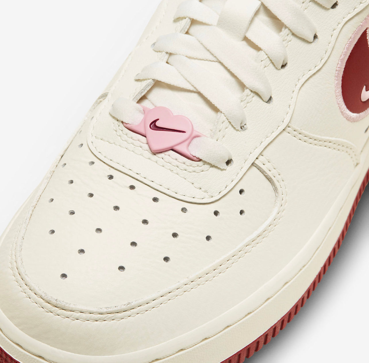 Air Force 1 Low Valentine’s Day 1